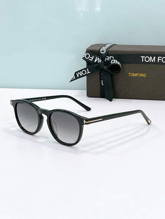 Picture of Tom Ford Sunglasses _SKUfw79120208fw